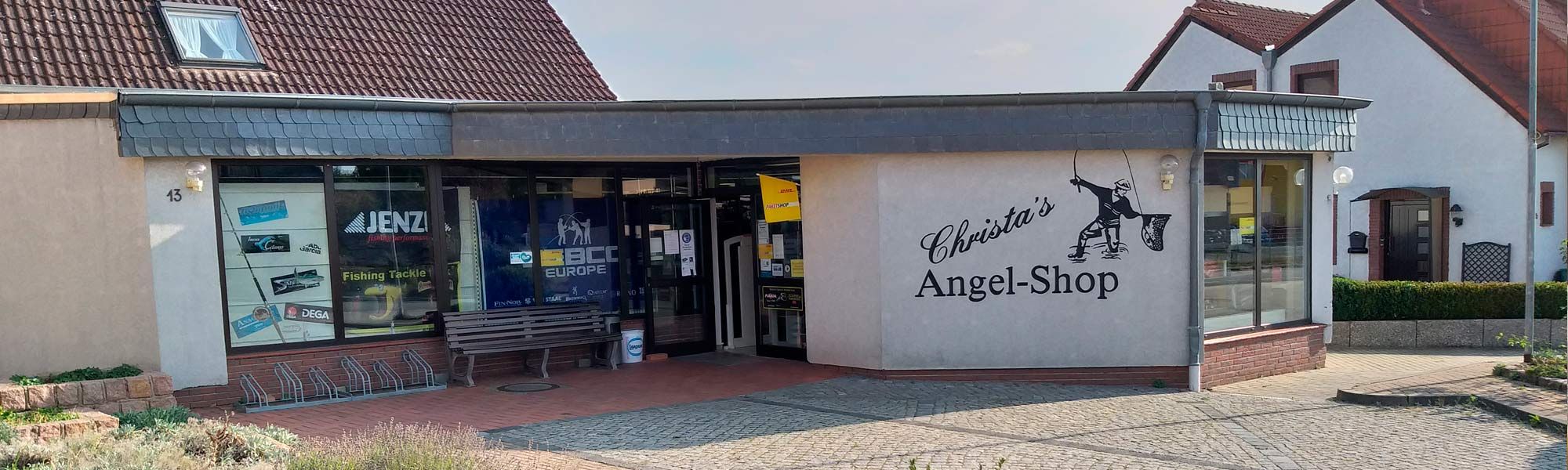 Außenansicht Angel Shop